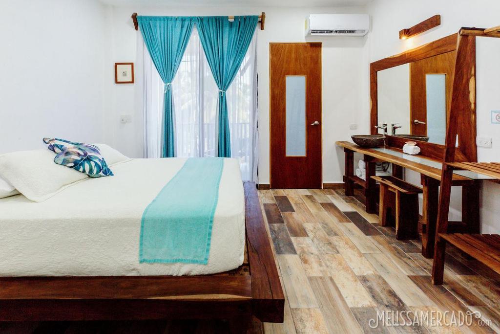 Hotel Ah Muzenkab El Cuyo Exterior foto